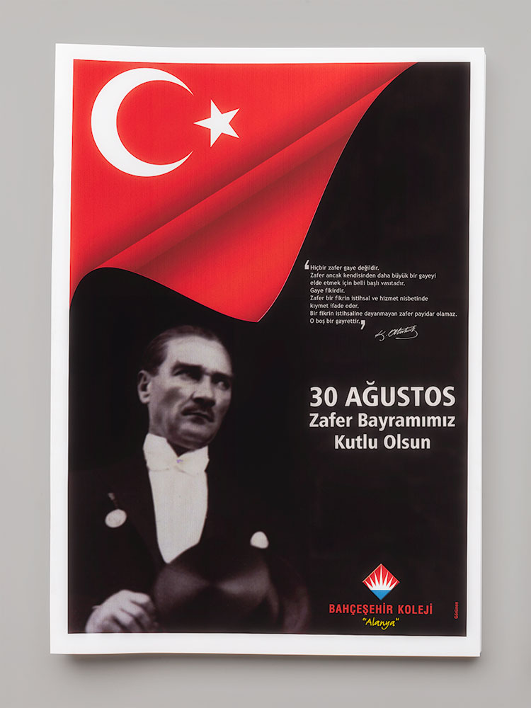30 Ağustos Mesajı Tabloid Gazete İlanı - Bahçeşehir Koleji